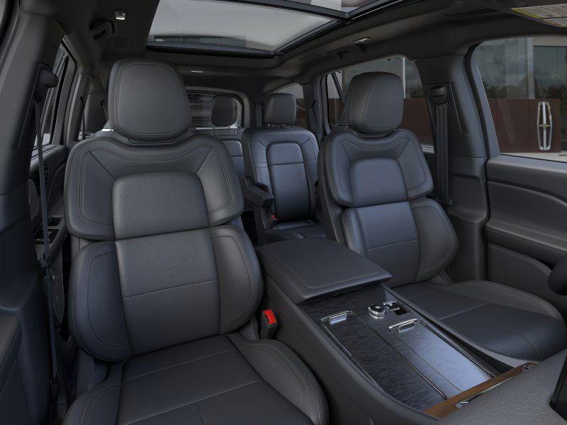 new 2025 Lincoln Aviator car, priced at $80,565