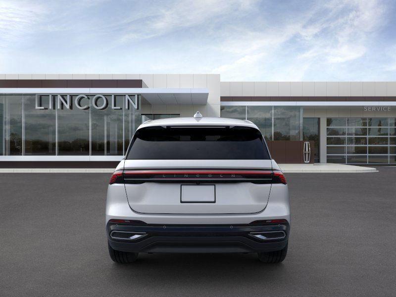 new 2025 Lincoln Nautilus car, priced at $53,130