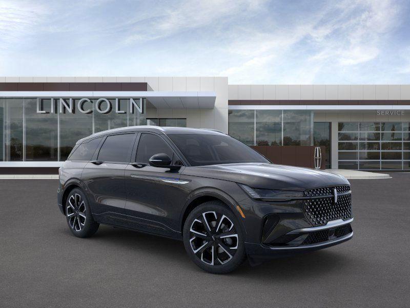 new 2025 Lincoln Nautilus car, priced at $64,355