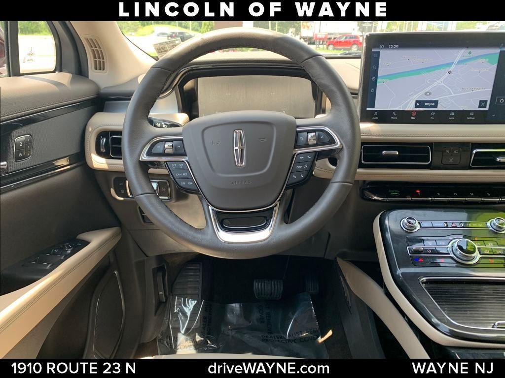used 2023 Lincoln Nautilus car, priced at $35,994