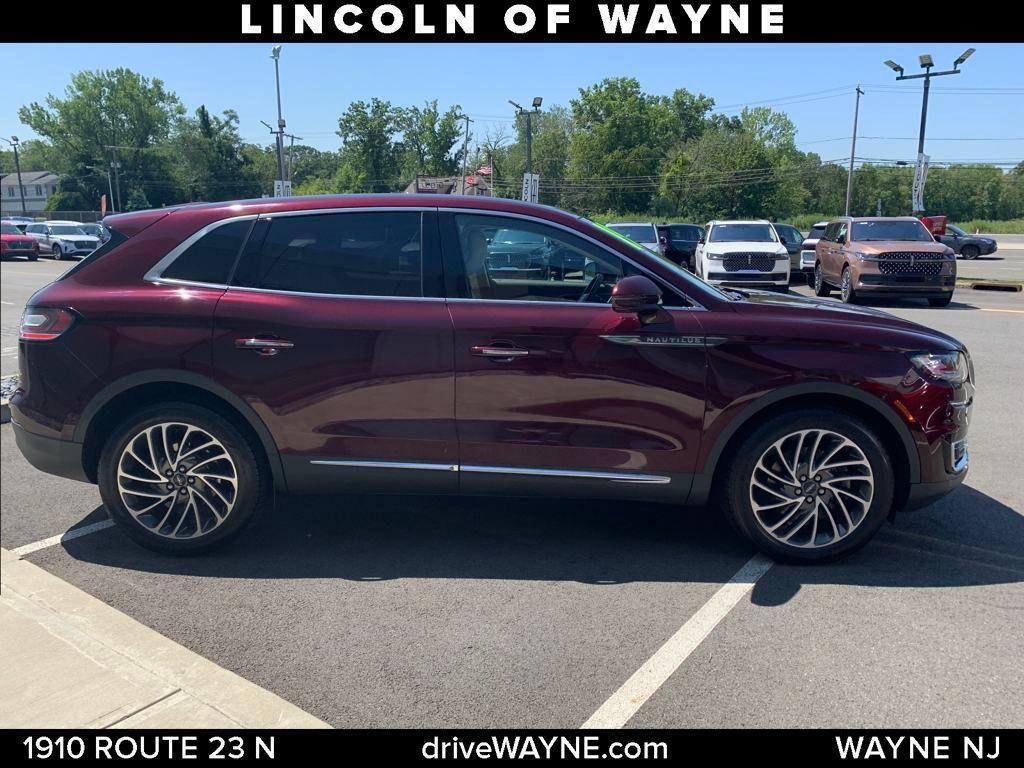 used 2019 Lincoln Nautilus car, priced at $19,993