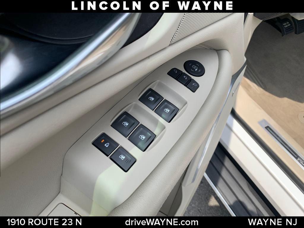 used 2019 Cadillac Escalade car, priced at $29,875
