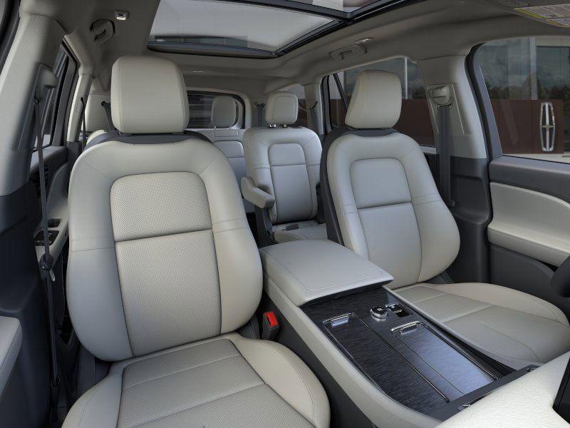 new 2025 Lincoln Aviator car, priced at $63,925