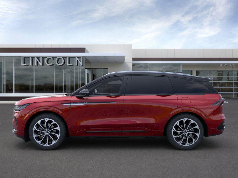 new 2025 Lincoln Nautilus car, priced at $58,204