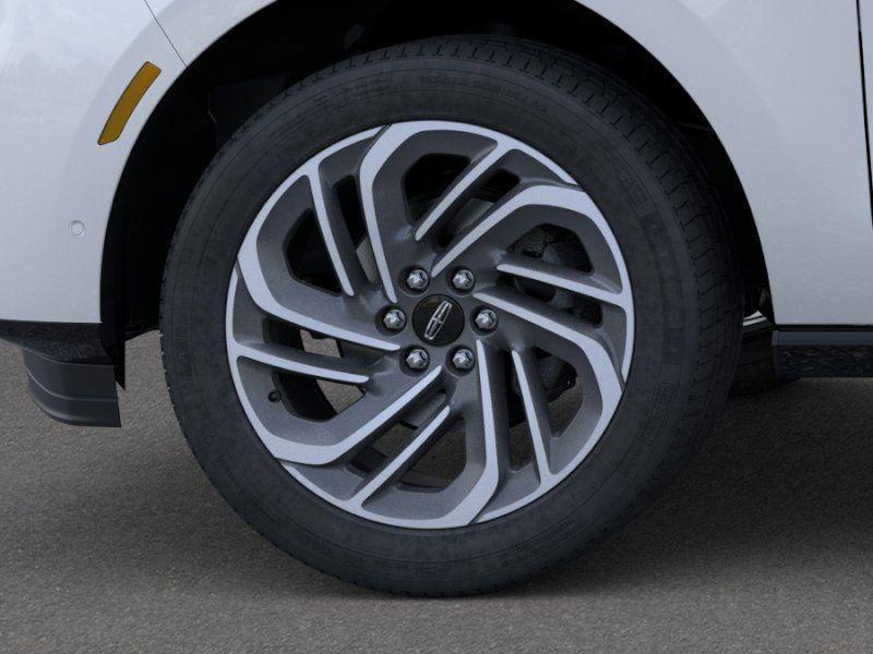 new 2025 Lincoln Navigator car, priced at $103,925