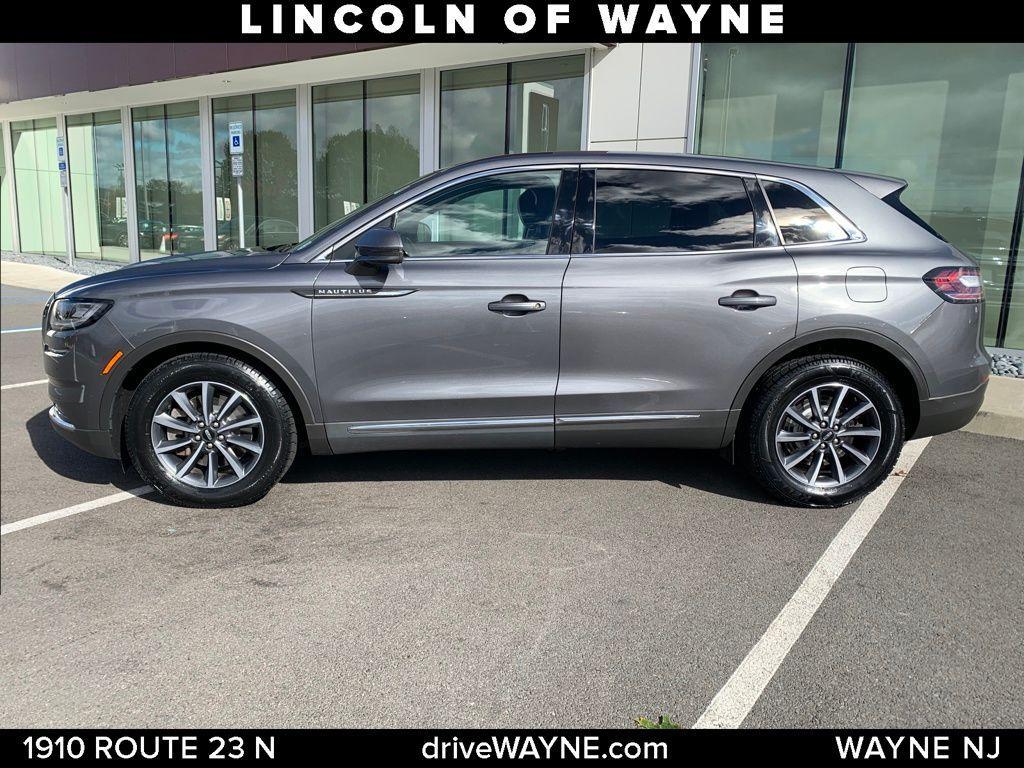 used 2022 Lincoln Nautilus car, priced at $28,593