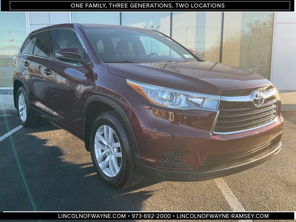 used 2015 Toyota Highlander car, priced at $14,976