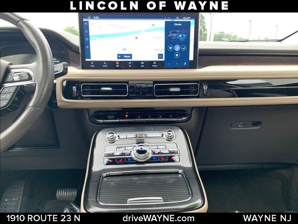 used 2022 Lincoln Nautilus car, priced at $36,446