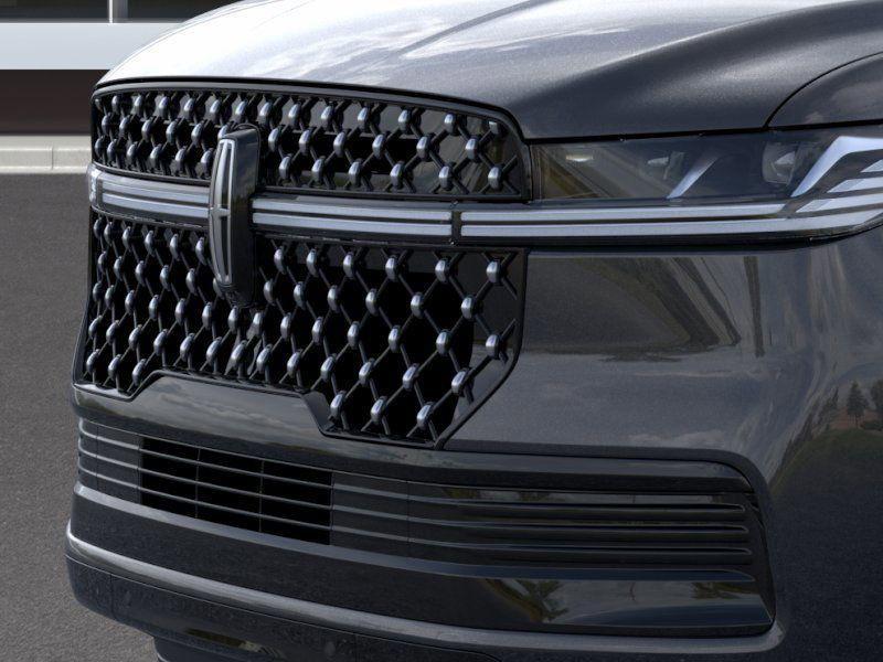 new 2025 Lincoln Navigator car, priced at $119,855