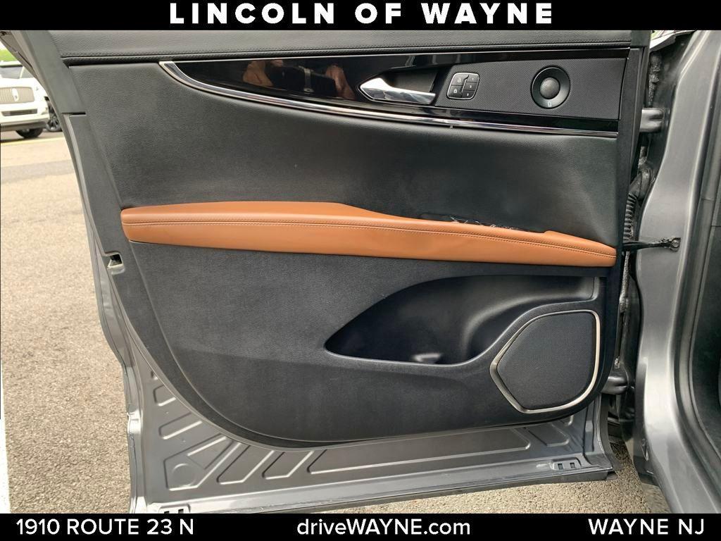used 2022 Lincoln Nautilus car, priced at $34,879