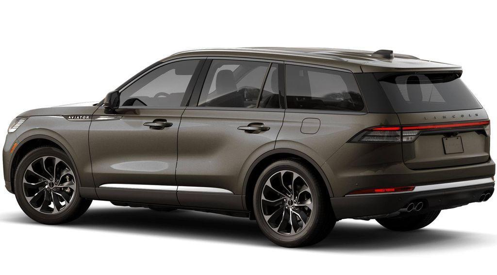 new 2025 Lincoln Aviator car, priced at $71,075