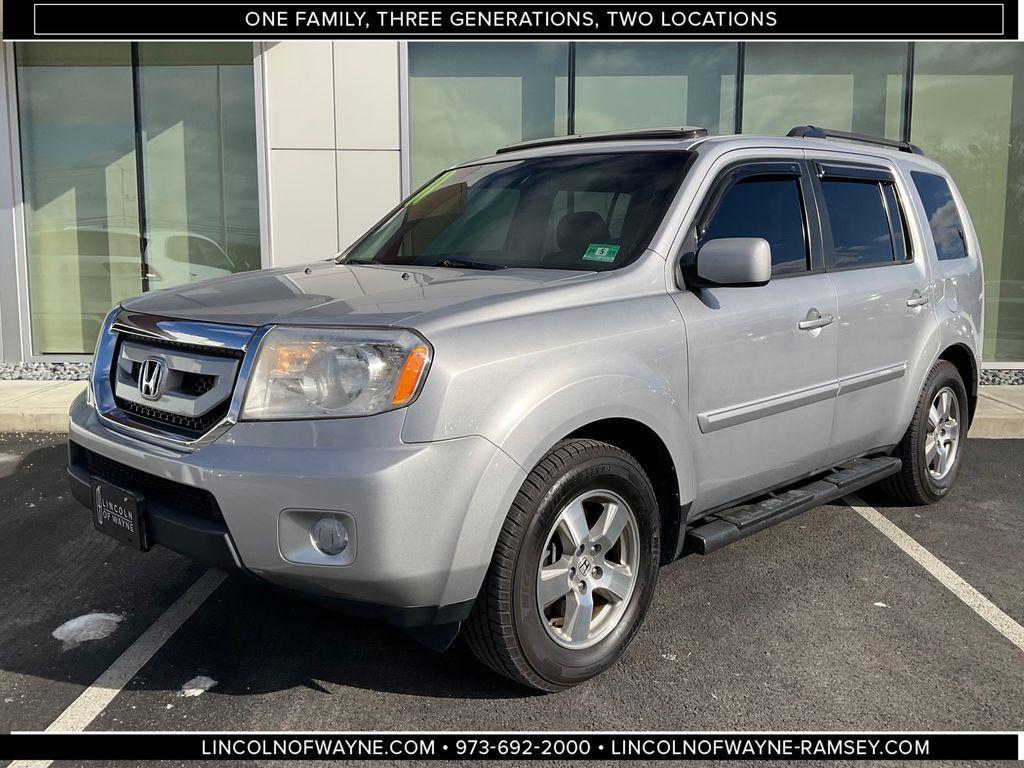 used 2011 Honda Pilot car, priced at $9,799