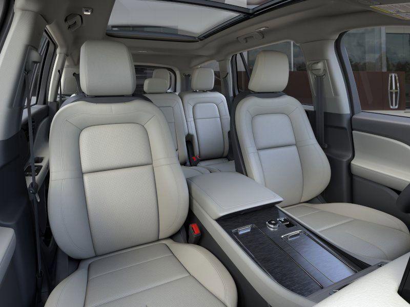 new 2025 Lincoln Aviator car, priced at $70,925