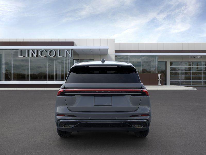 new 2025 Lincoln Nautilus car, priced at $61,665
