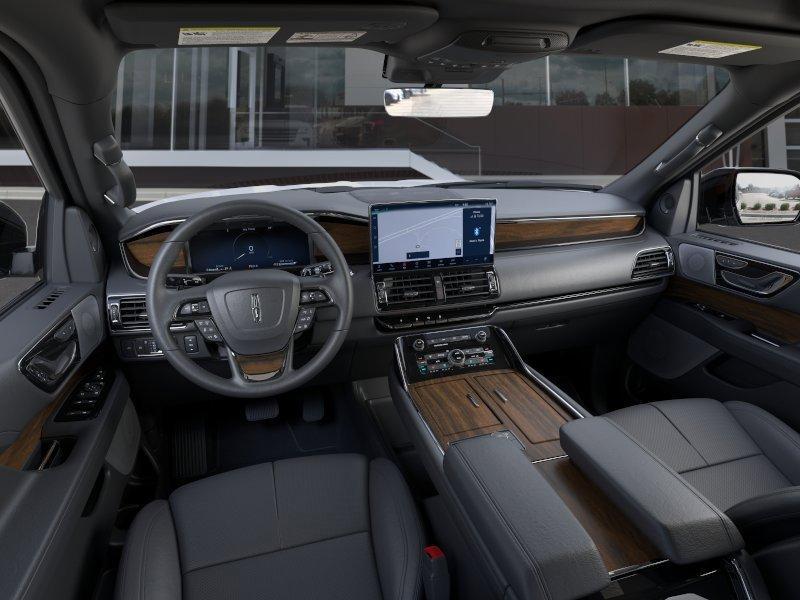 new 2024 Lincoln Navigator car, priced at $103,275