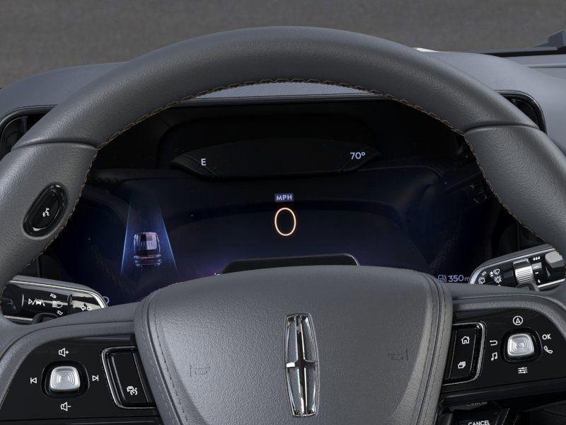 new 2025 Lincoln Aviator car, priced at $61,037