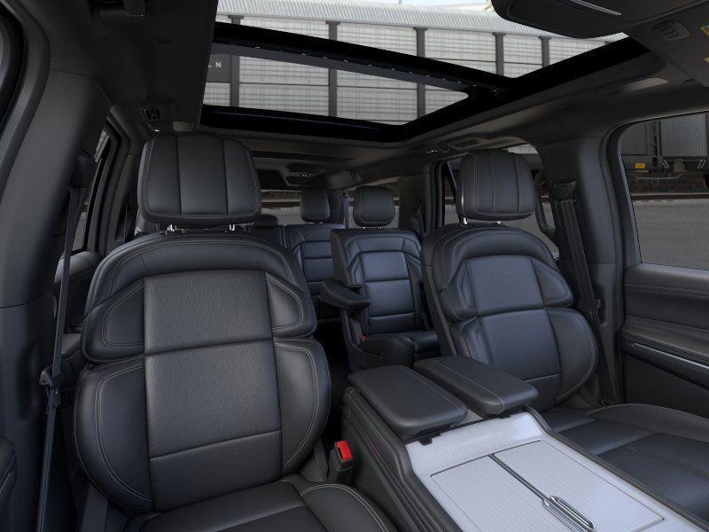 new 2025 Lincoln Navigator L car, priced at $110,425