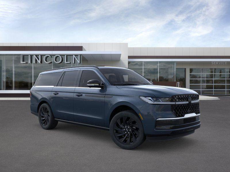 new 2025 Lincoln Navigator L car, priced at $109,915