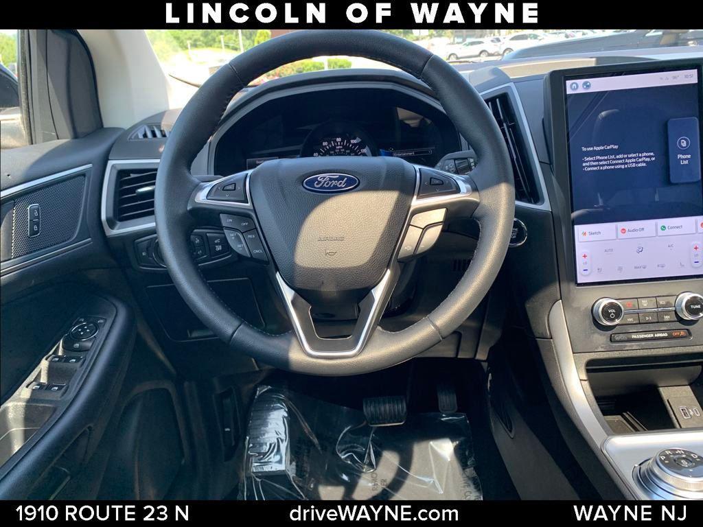 used 2022 Ford Edge car, priced at $26,899