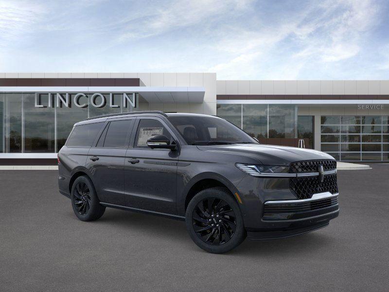 new 2025 Lincoln Navigator car, priced at $106,925