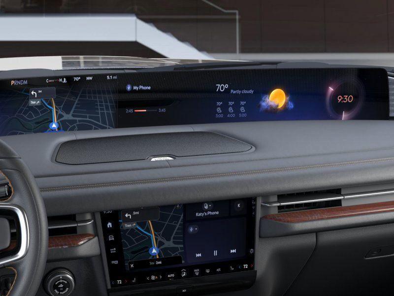 new 2025 Lincoln Navigator car, priced at $119,805