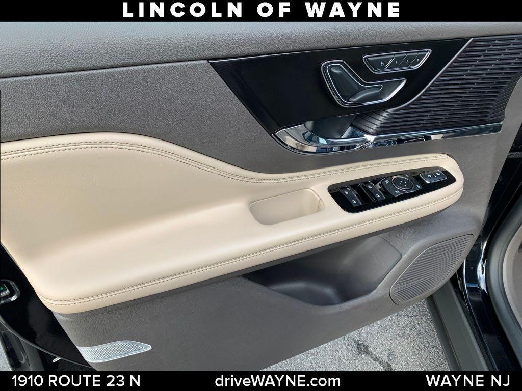 used 2022 Lincoln Corsair car, priced at $27,989