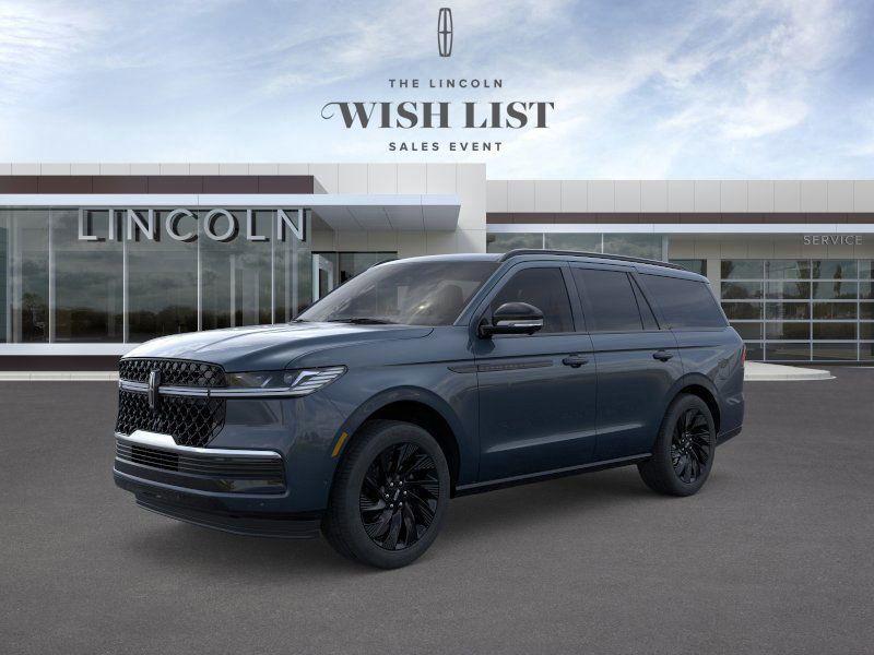 new 2025 Lincoln Navigator car, priced at $107,435