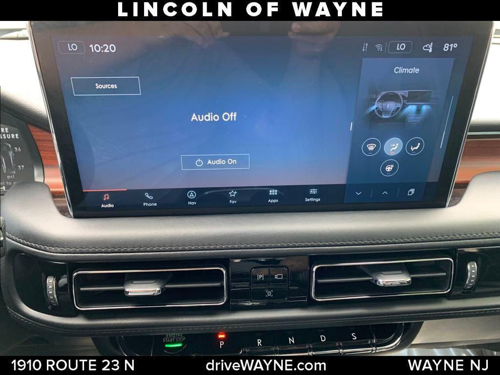 used 2022 Lincoln Nautilus car, priced at $32,994