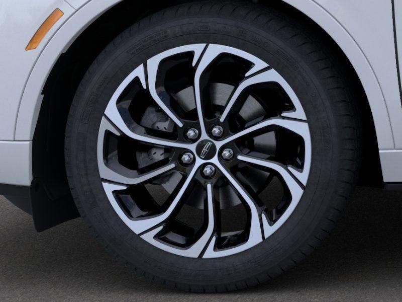 new 2025 Lincoln Nautilus car, priced at $58,201