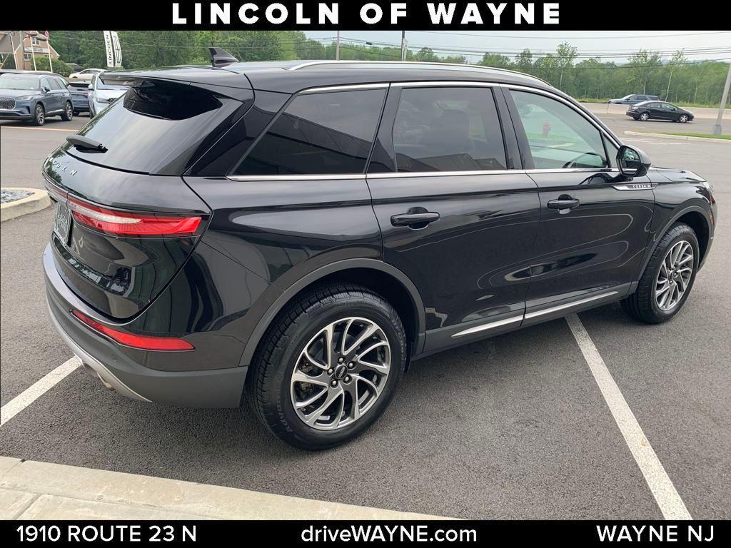 used 2022 Lincoln Corsair car, priced at $29,441