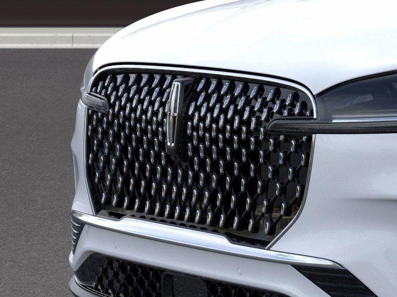 new 2025 Lincoln Aviator car, priced at $61,055