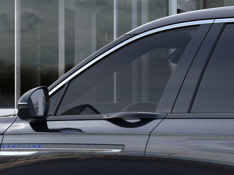 new 2025 Lincoln Nautilus car, priced at $51,136