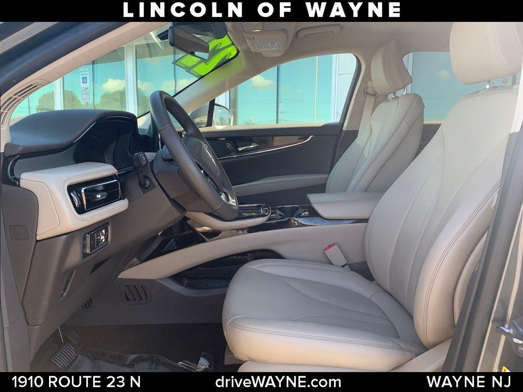 used 2022 Lincoln Nautilus car, priced at $31,587