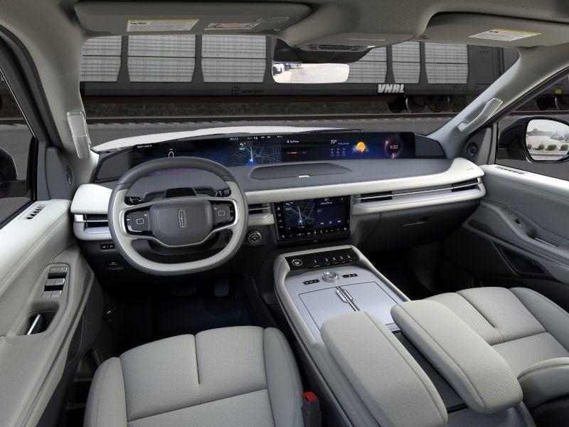 new 2025 Lincoln Navigator L car, priced at $106,925