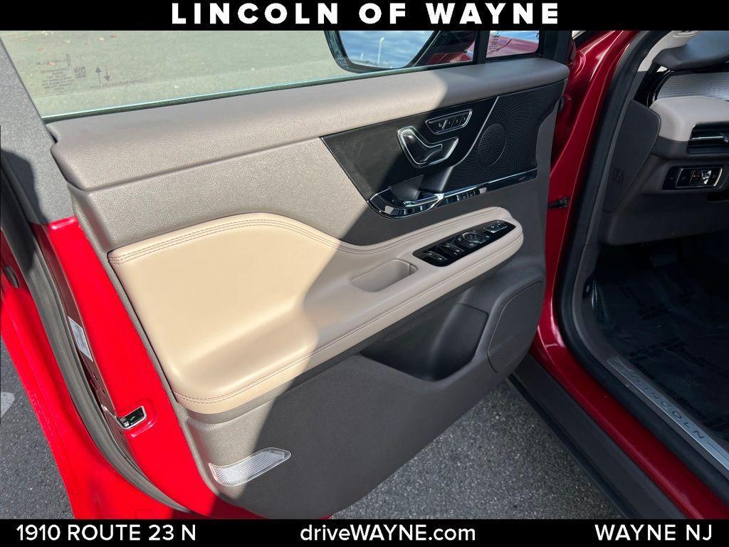used 2023 Lincoln Corsair car, priced at $30,887