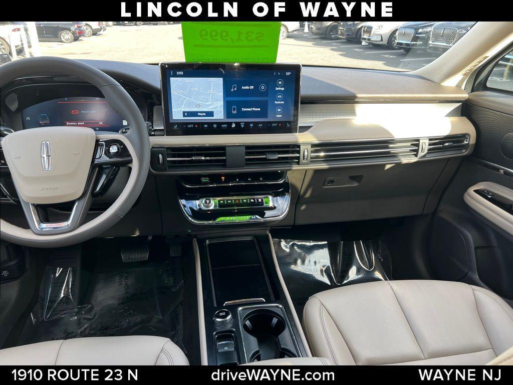 used 2023 Lincoln Corsair car, priced at $30,887