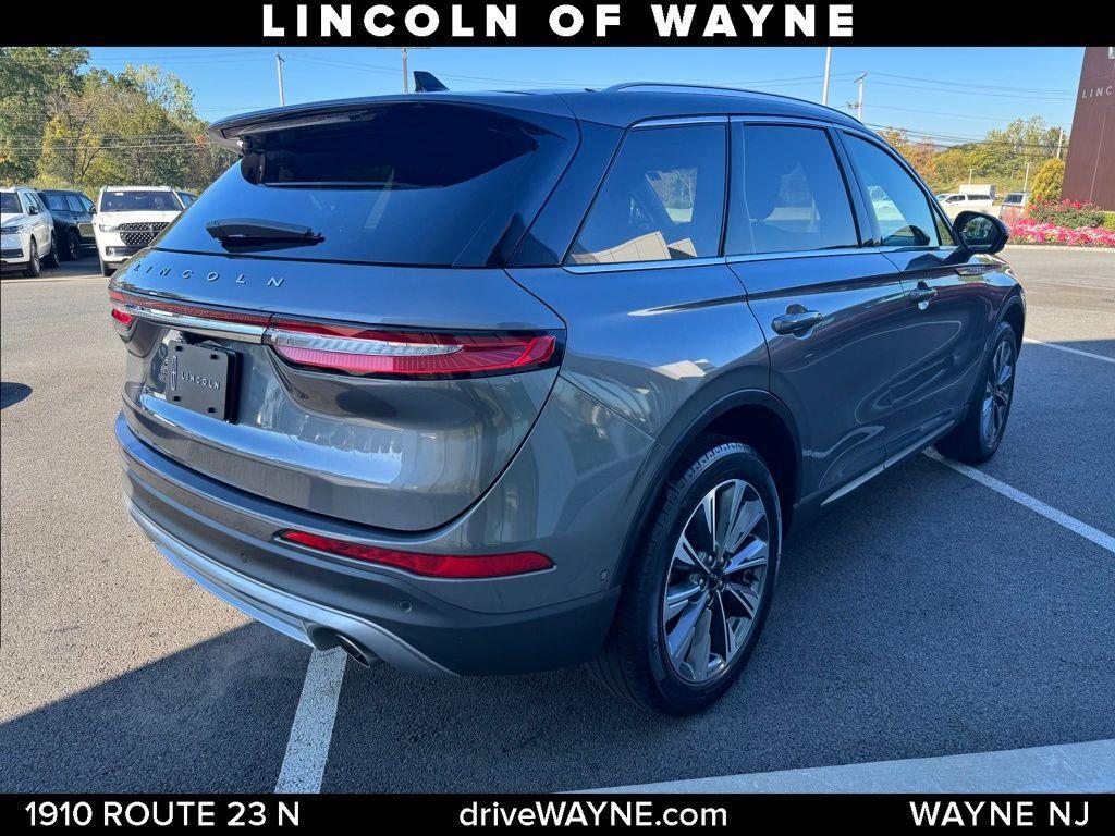 used 2022 Lincoln Corsair car, priced at $29,427