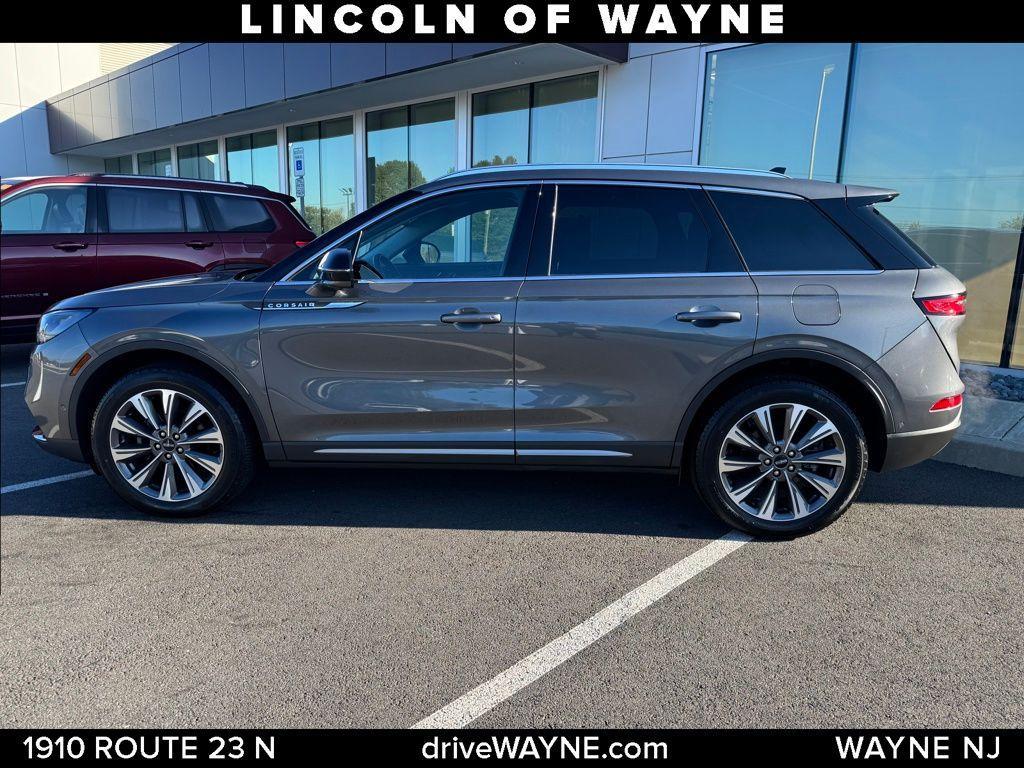 used 2022 Lincoln Corsair car, priced at $29,427
