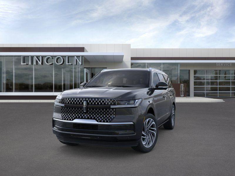 new 2025 Lincoln Navigator car, priced at $103,925