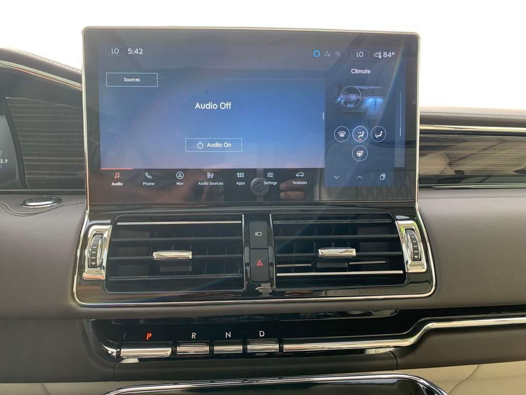 used 2024 Lincoln Navigator car, priced at $83,997
