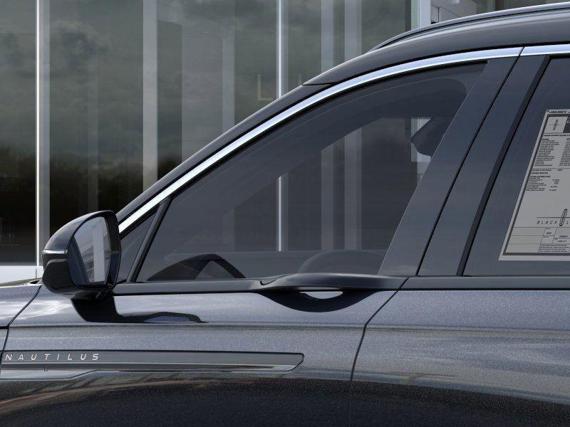 new 2025 Lincoln Nautilus car, priced at $81,645