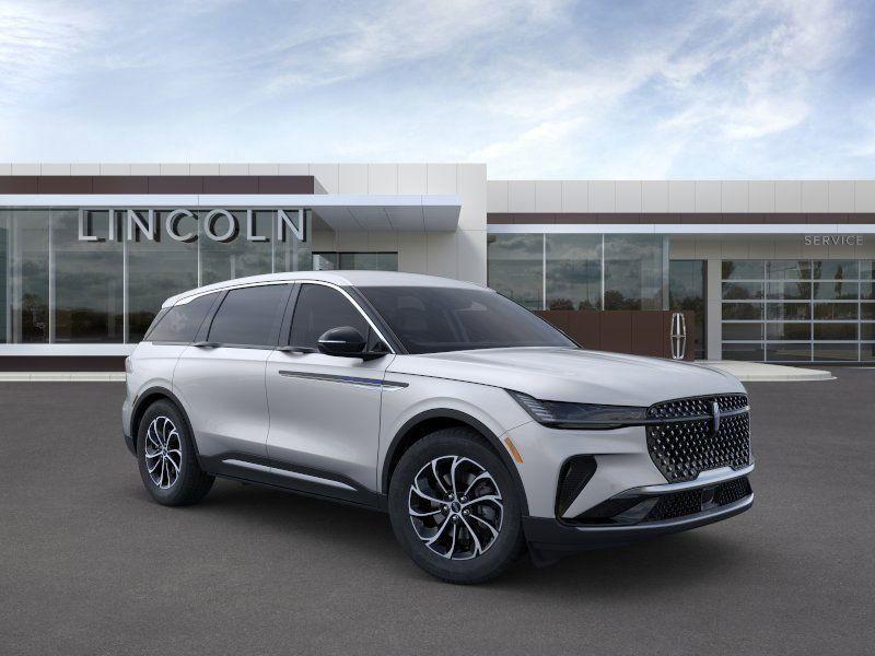 new 2025 Lincoln Nautilus car, priced at $50,638