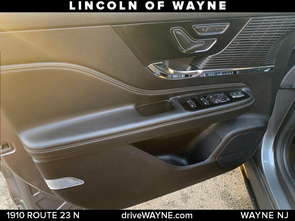 used 2022 Lincoln Corsair car, priced at $28,946