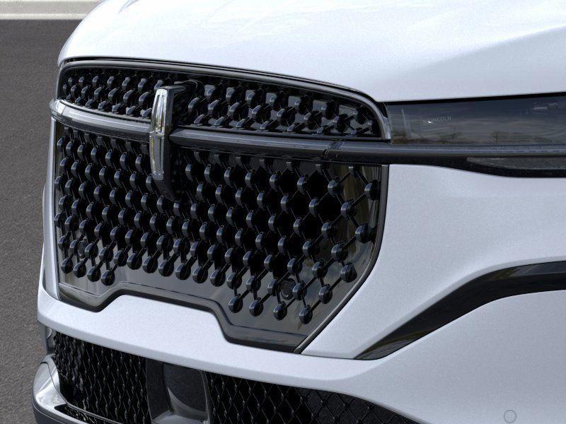 new 2025 Lincoln Nautilus car, priced at $57,808