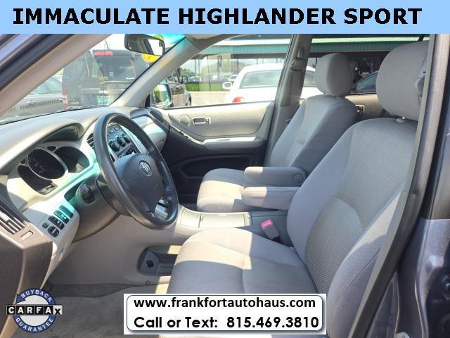 used 2007 Toyota Highlander car, priced at $10,950