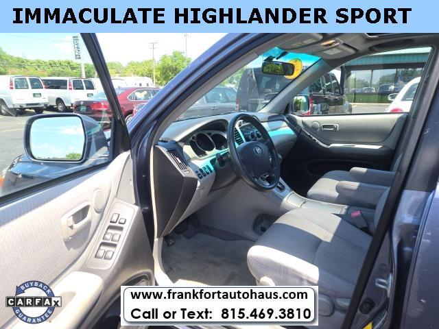used 2007 Toyota Highlander car, priced at $10,950