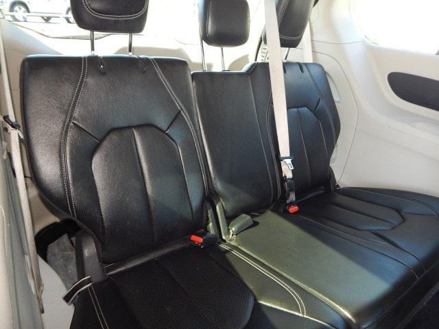 used 2022 Chrysler Pacifica car