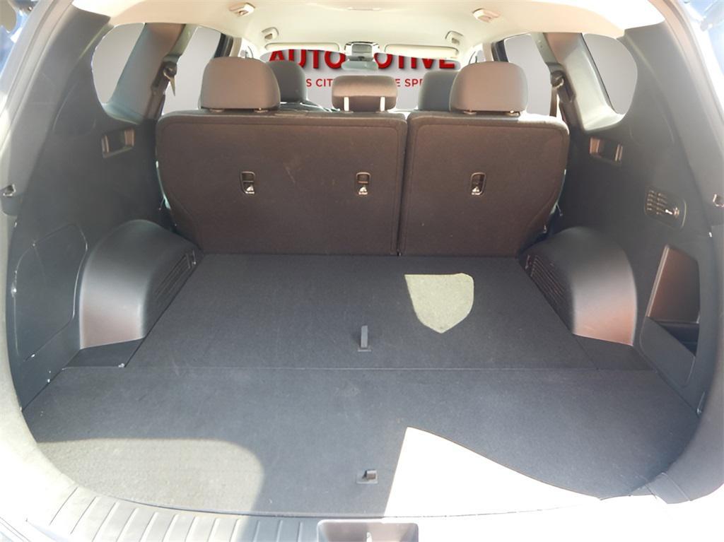 used 2023 Hyundai Santa Fe car, priced at $25,600