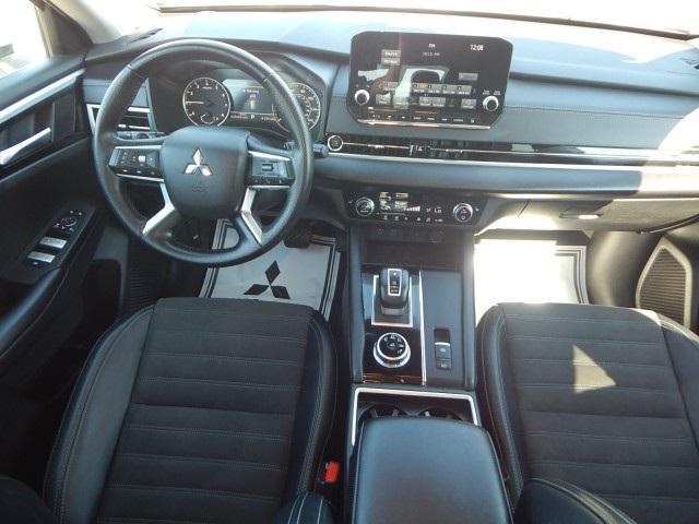 used 2024 Mitsubishi Outlander car, priced at $27,200