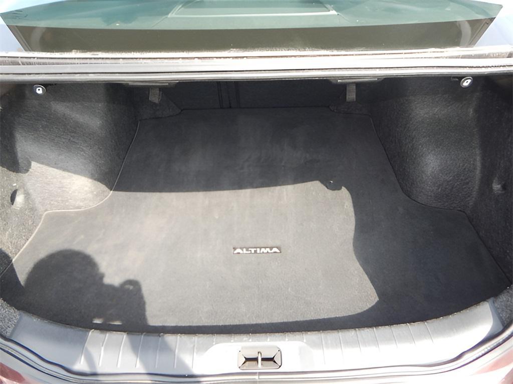 used 2023 Nissan Altima car, priced at $23,200